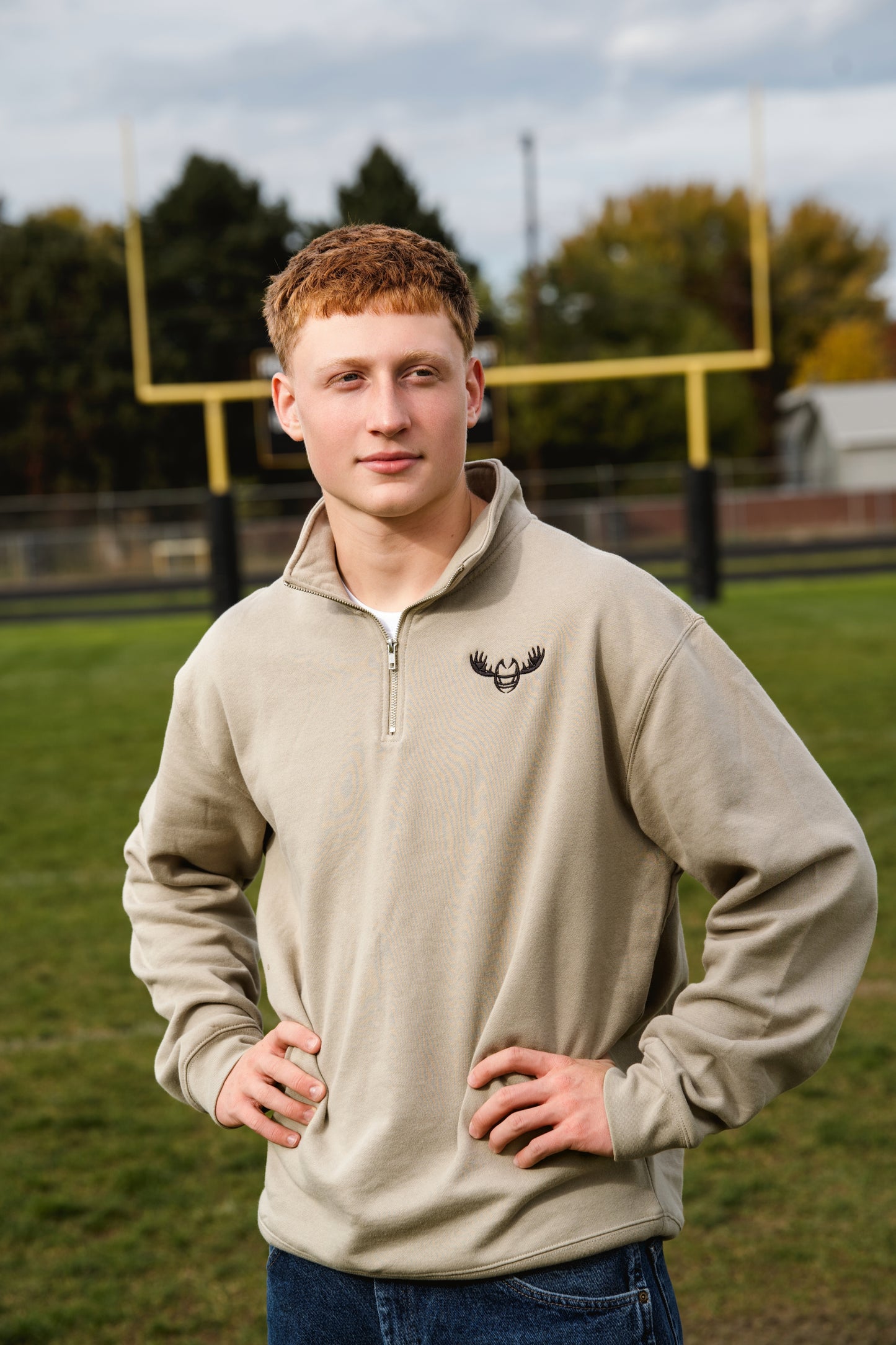 Men’s Embroidered Quarter-Zip Sweatshirt